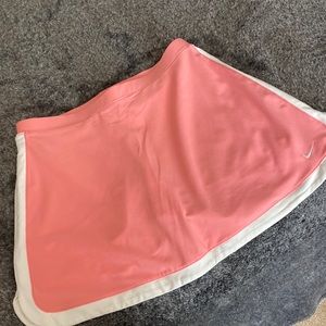 Nike Girl’s Large tennis skirt